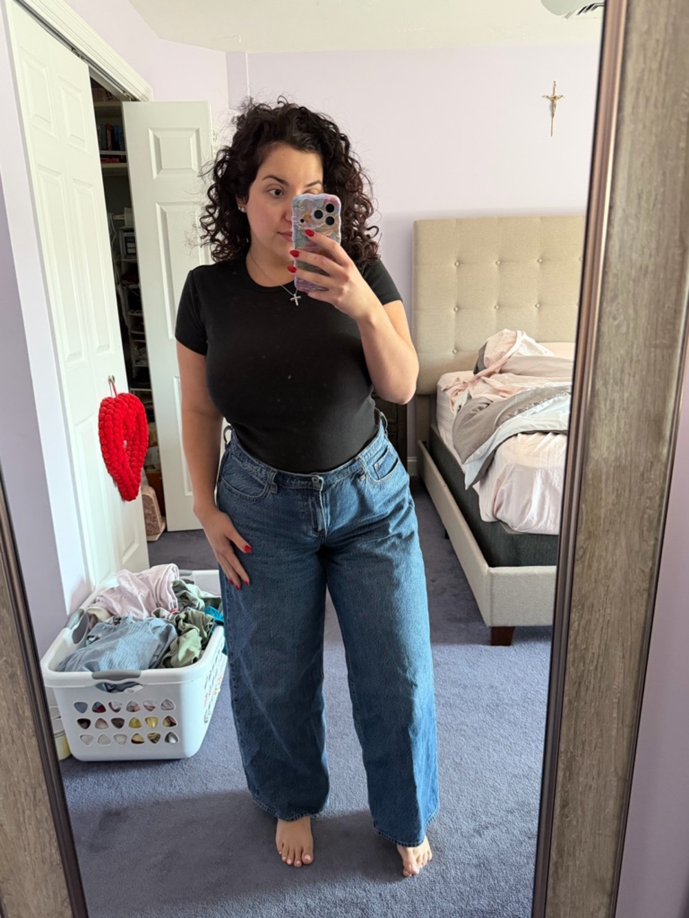 Curve Love Low Rise Ultra Loose Bow Embroidered Jean